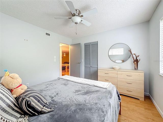 1707 PELICAN COVE ROAD GL351, Sarasota, FL 34231