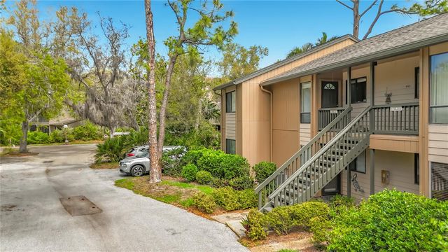 1707 PELICAN COVE ROAD GL351, Sarasota, FL 34231