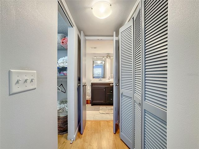 1707 PELICAN COVE ROAD GL351, Sarasota, FL 34231