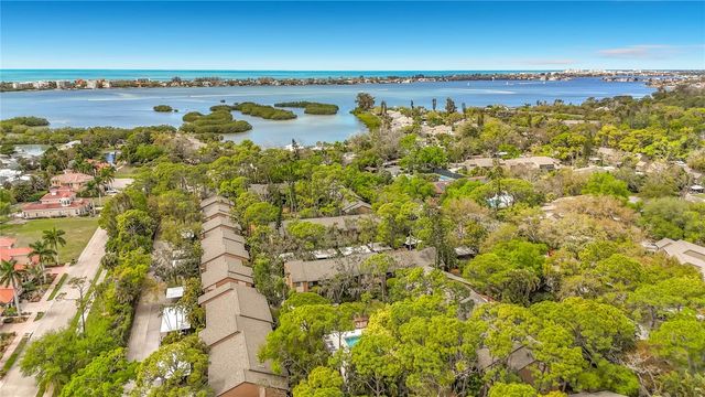 1707 PELICAN COVE ROAD GL351, Sarasota, FL 34231