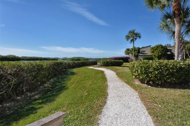 1707 PELICAN COVE ROAD GL351, Sarasota, FL 34231