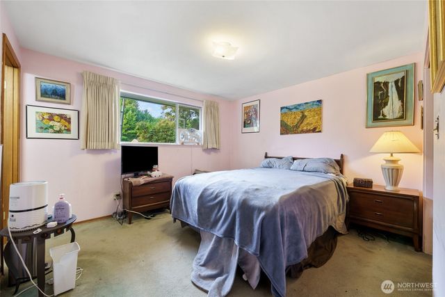 5227 116th Place SE, Bellevue, WA 98006