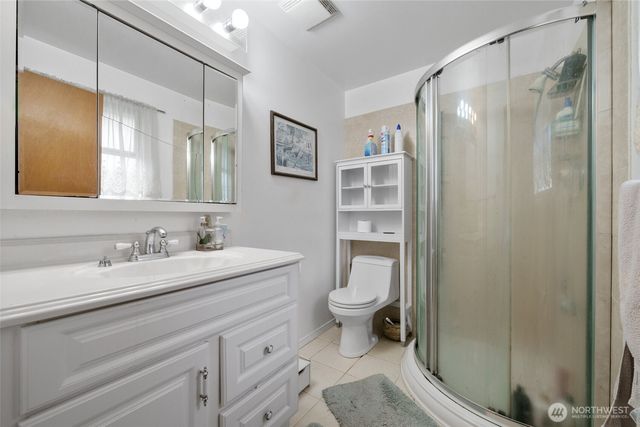 5227 116th Place SE, Bellevue, WA 98006