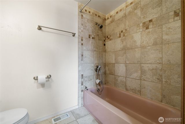 5227 116th Place SE, Bellevue, WA 98006