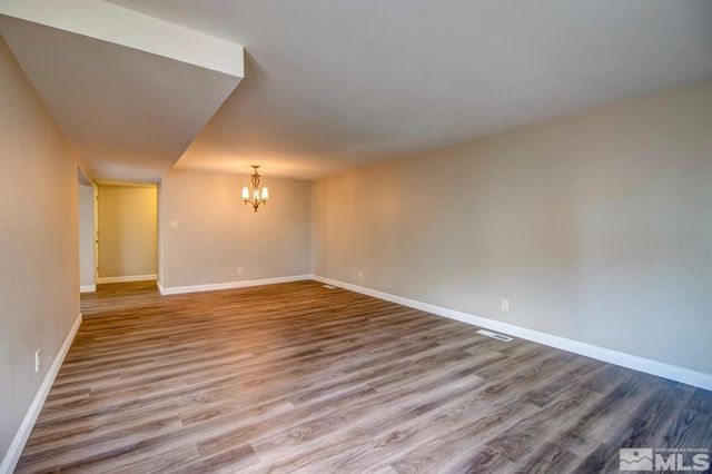 7513 Cumberland Circle, Reno, NV 89511