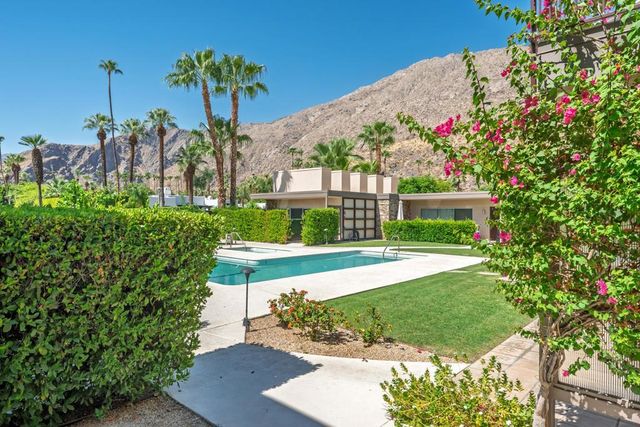 500 W Arenas Road 4, Palm Springs, CA 92262