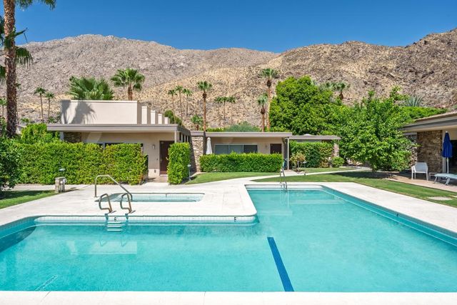 500 W Arenas Road 4, Palm Springs, CA 92262