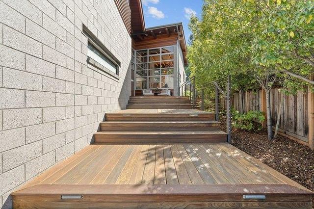 436 Lakeview Way, Redwood City, CA 94062