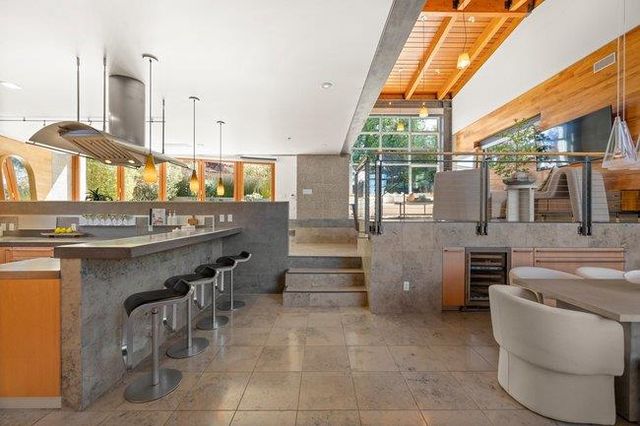 436 Lakeview Way, Redwood City, CA 94062