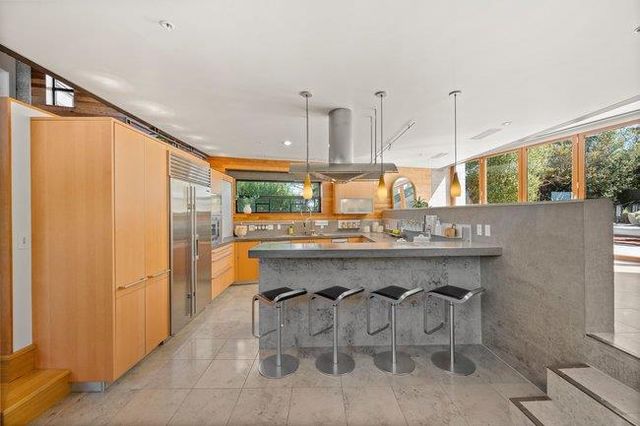 436 Lakeview Way, Redwood City, CA 94062