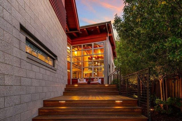 436 Lakeview Way, Redwood City, CA 94062