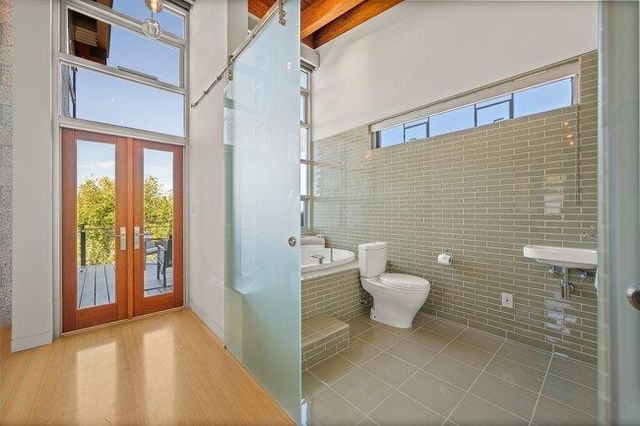 436 Lakeview Way, Redwood City, CA 94062