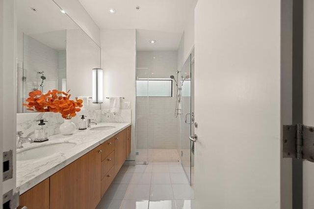 436 Lakeview Way, Redwood City, CA 94062