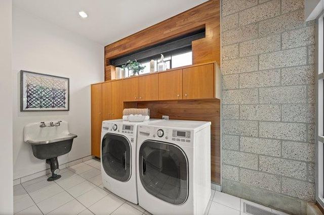 436 Lakeview Way, Redwood City, CA 94062