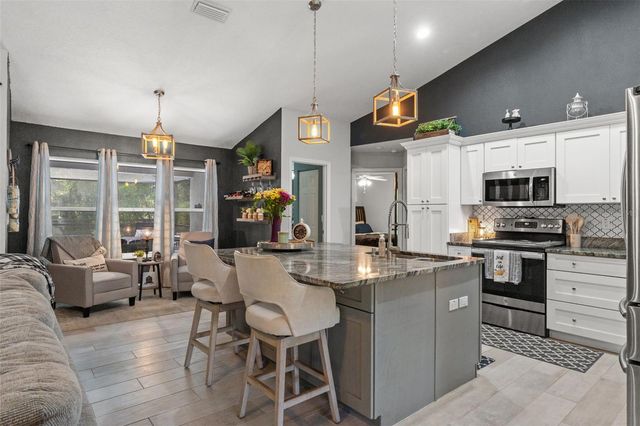 4631 N RUSHMORE LOOP, Beverly Hills, FL 34465