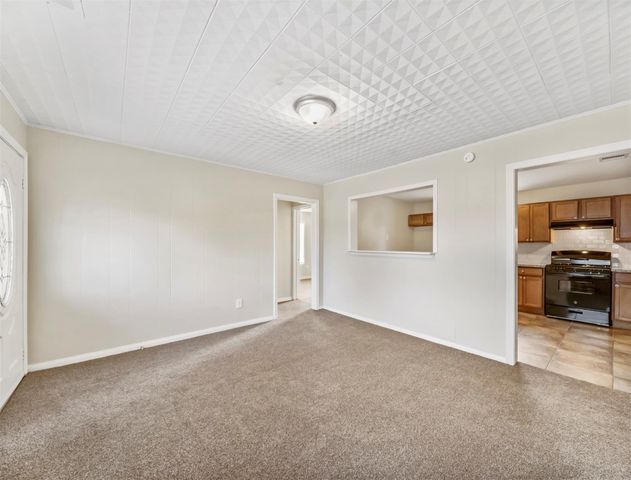 419 W Cleveland Street, Baytown, TX 77520
