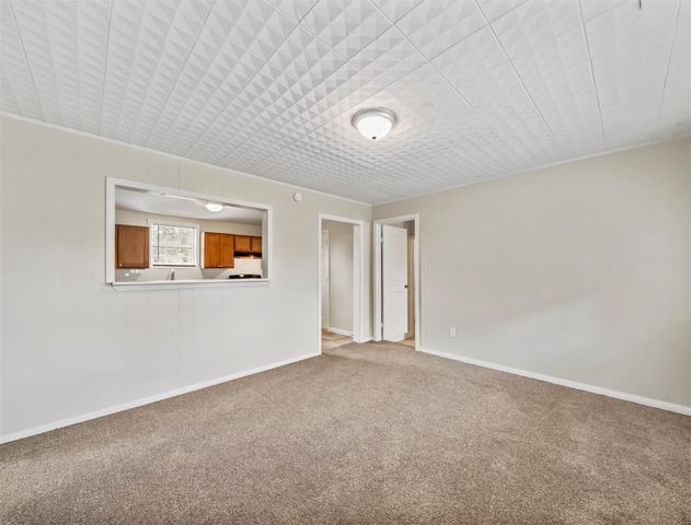 419 W Cleveland Street, Baytown, TX 77520