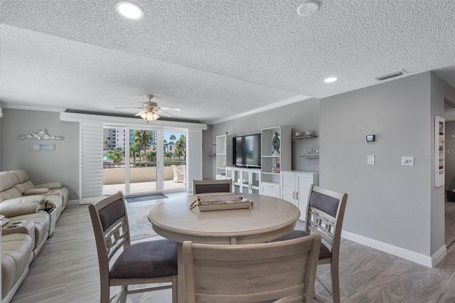 1501 GULF BOULEVARD 102, Clearwater Beach, FL 33767