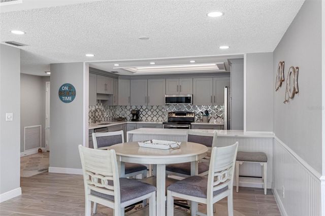 1501 GULF BOULEVARD 102, Clearwater Beach, FL 33767