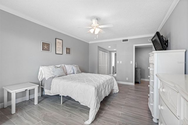 1501 GULF BOULEVARD 102, Clearwater Beach, FL 33767