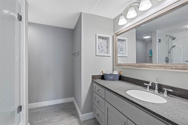 1501 GULF BOULEVARD 102, Clearwater Beach, FL 33767