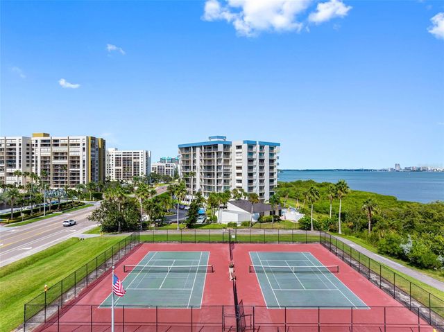 1501 GULF BOULEVARD 102, Clearwater Beach, FL 33767