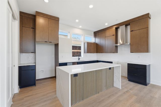 2202 N Carroll Avenue 105, Dallas, TX 75204