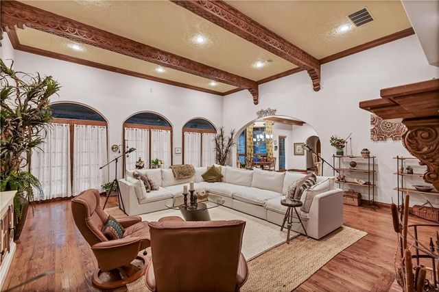 6104 Park Avenue, Fort Smith, AR 72903