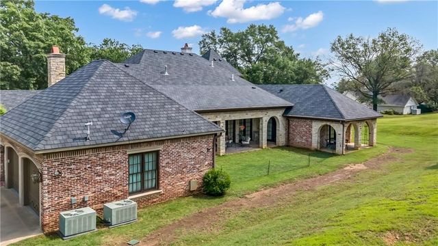 6104 Park Avenue, Fort Smith, AR 72903