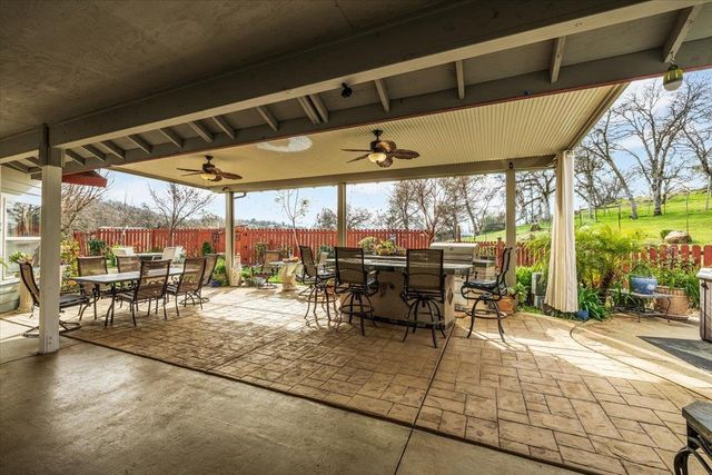 1110 Trails End Drive, Placerville, CA 95667