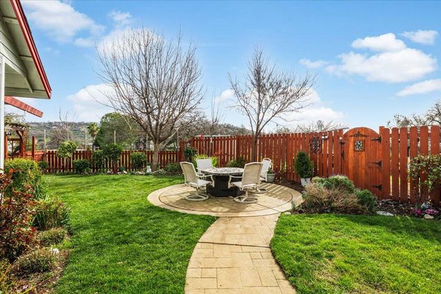 1110 Trails End Drive, Placerville, CA 95667