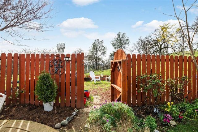 1110 Trails End Drive, Placerville, CA 95667