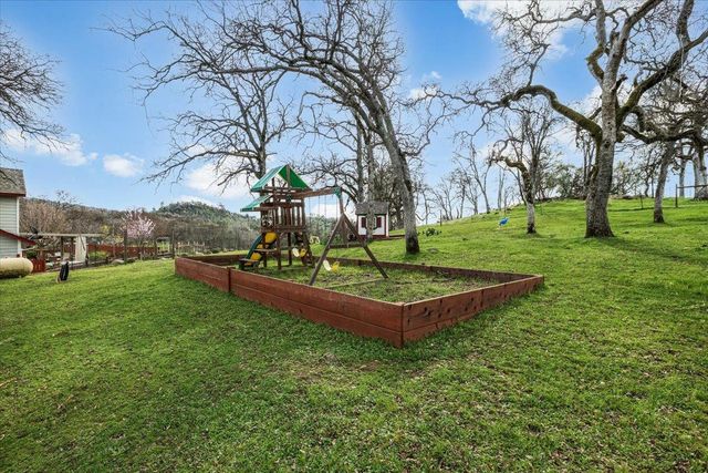 1110 Trails End Drive, Placerville, CA 95667