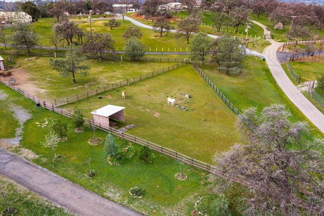 1110 Trails End Drive, Placerville, CA 95667