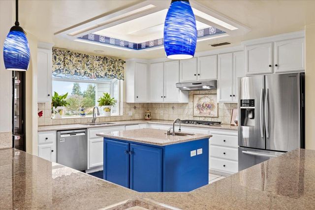 1110 Trails End Drive, Placerville, CA 95667