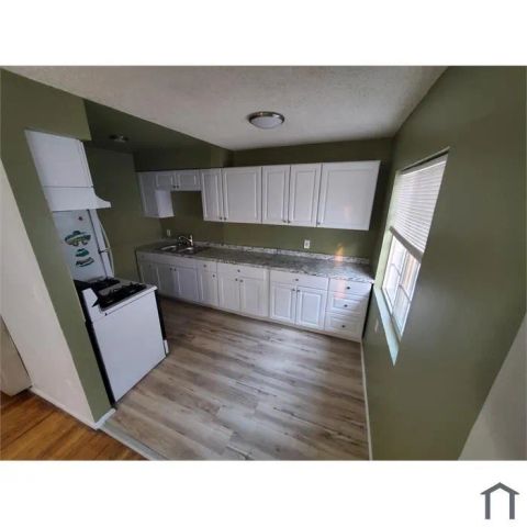 6141 Toltec, Los Angeles, CA 90042