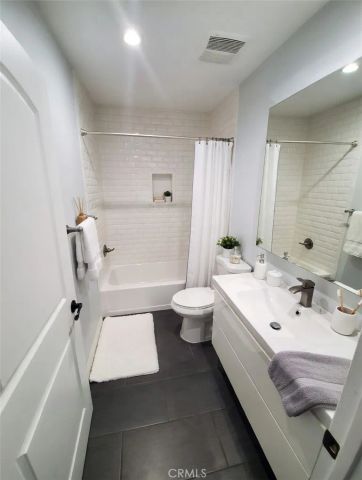 6141 Toltec, Los Angeles, CA 90042