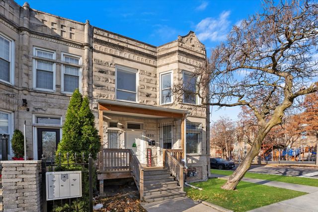1500 S TRUMBULL Avenue, Chicago, IL 60623