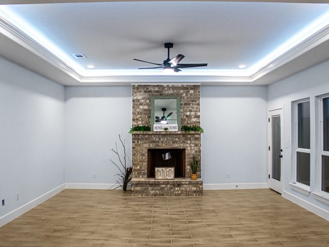 1013 Magnolia Court, Springtown, TX 76082