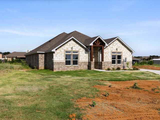 1013 Magnolia Court, Springtown, TX 76082