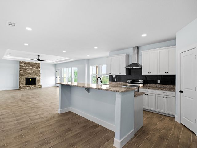 1013 Magnolia Court, Springtown, TX 76082