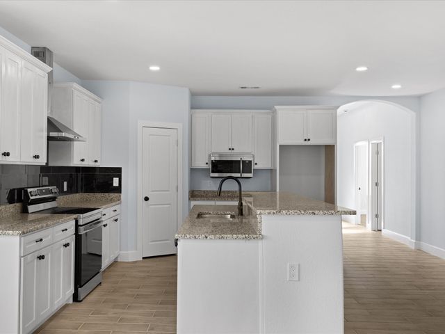 1013 Magnolia Court, Springtown, TX 76082