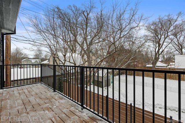 523 Walnut Street, Brighton, MI 48116