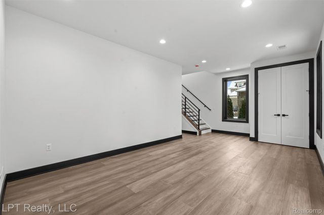 523 Walnut Street, Brighton, MI 48116