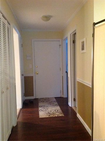 144 Doxbury Lane, Suffern, NY 10901