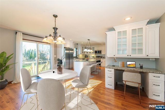 8 Tyler Place, West Milford, NJ 07421