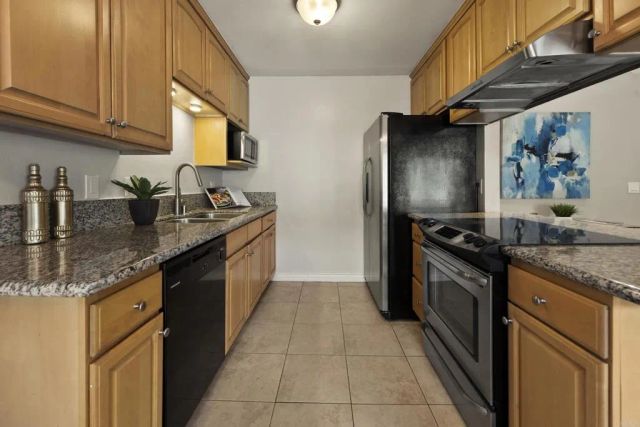 9528 Carroll Canyon Rd 223, San Diego, CA 92126
