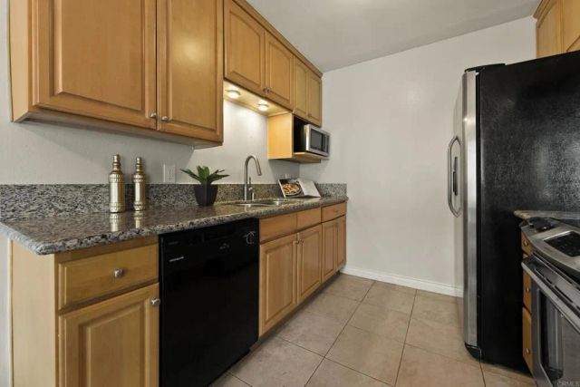 9528 Carroll Canyon Rd 223, San Diego, CA 92126