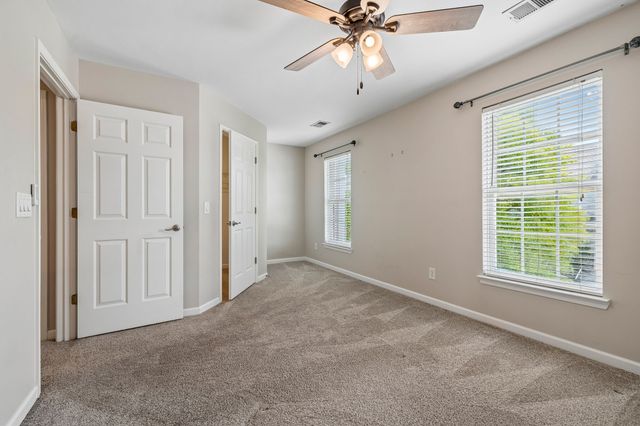 7703 Porter House Dr, Nashville, TN 37211