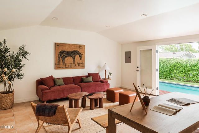 1813 N Avenue 55, Los Angeles, CA 90042